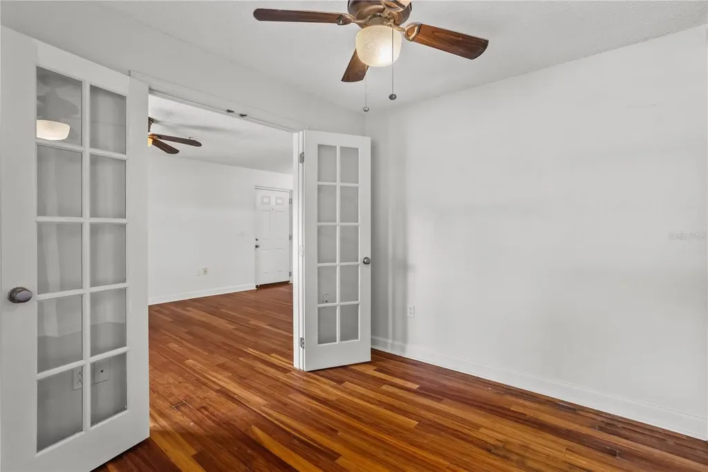 2025 Dixie Belle Drive Orlando FL 32812