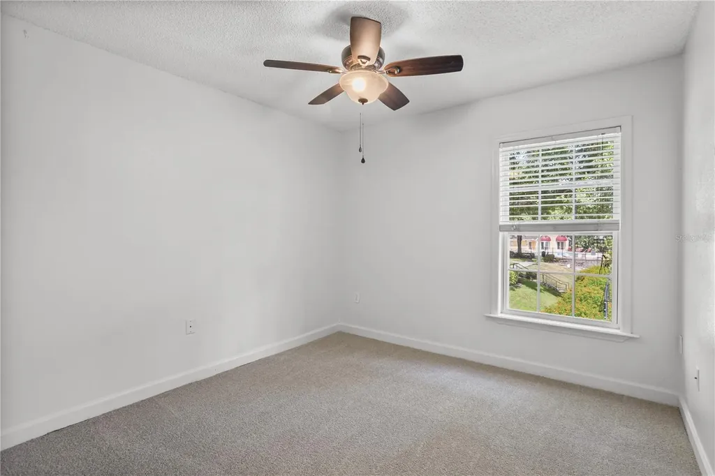 2025 Dixie Belle Drive Orlando FL 32812