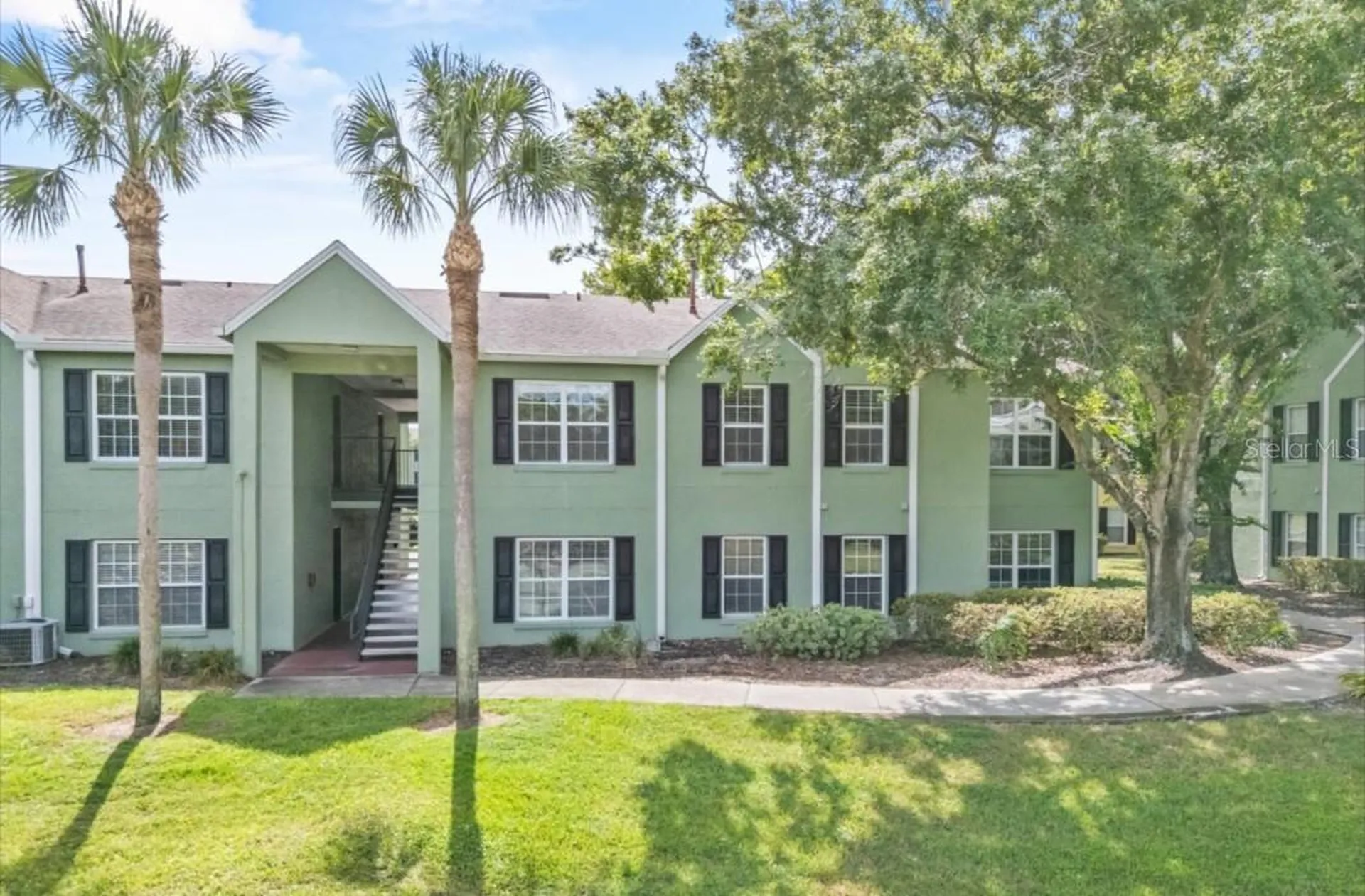 2025 Dixie Belle Drive Orlando FL 32812