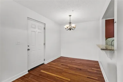 2025 Dixie Belle Drive Orlando FL 32812