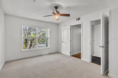 2025 Dixie Belle Drive Orlando FL 32812