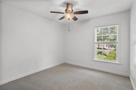 2025 Dixie Belle Drive Orlando FL 32812