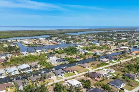8376 Antwerp Circle Port Charlotte FL 33981