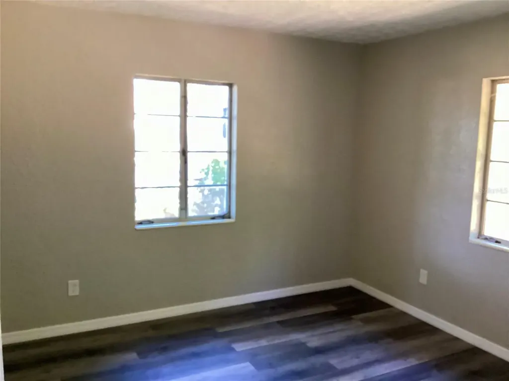 2504 38th Avenue W Bradenton FL 34205