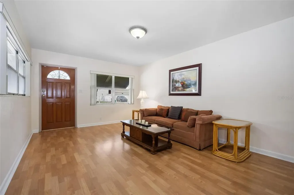 1520 S Richard Avenue Tampa FL 33629