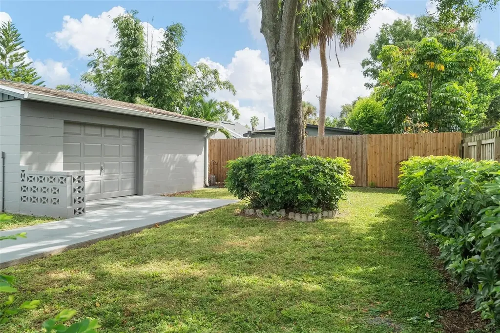 1520 S Richard Avenue Tampa FL 33629