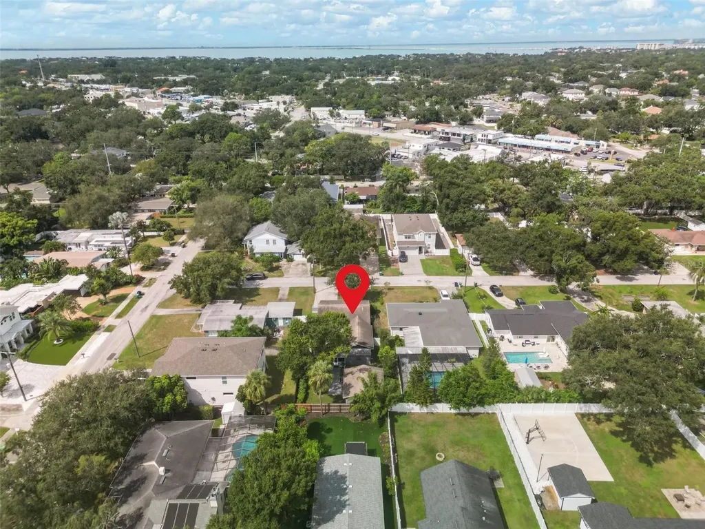1520 S Richard Avenue Tampa FL 33629