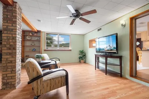 1520 S Richard Avenue Tampa FL 33629