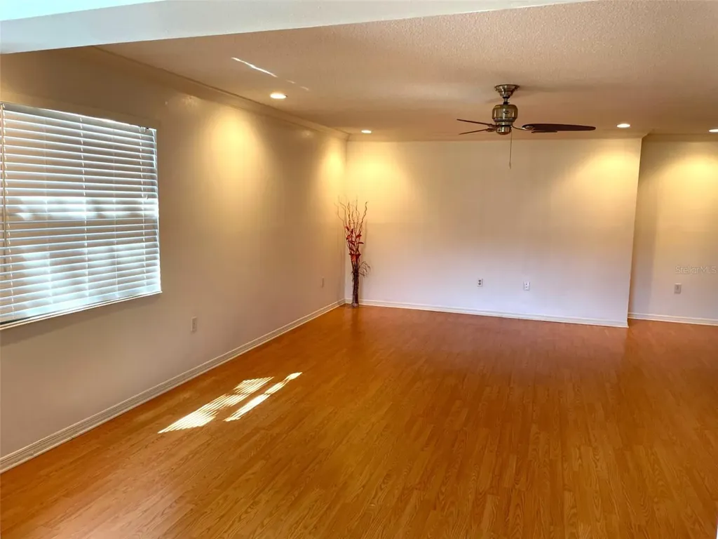 8140 Terrace Garden Drive N St Petersburg FL 33709