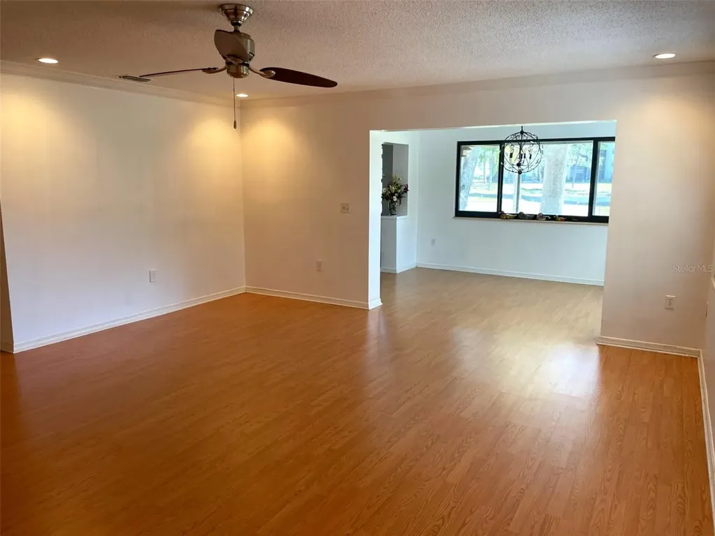 8140 Terrace Garden Drive N St Petersburg FL 33709