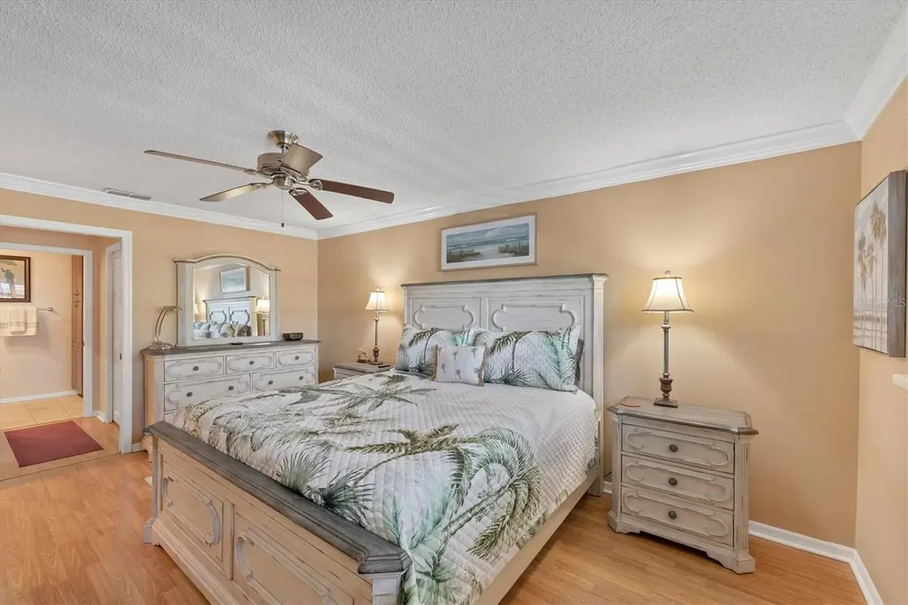 8140 Terrace Garden Drive N St Petersburg FL 33709