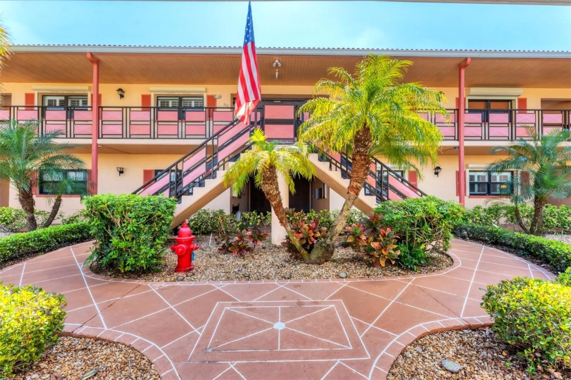8140 Terrace Garden Drive N St Petersburg FL 33709