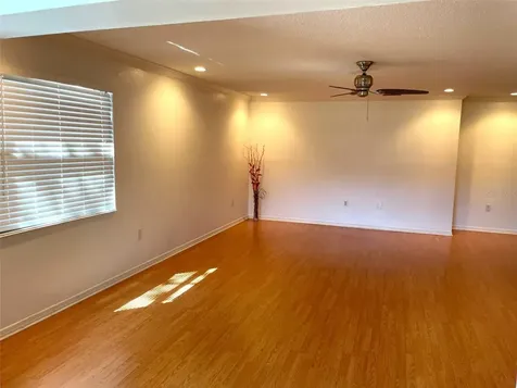8140 Terrace Garden Drive N St Petersburg FL 33709