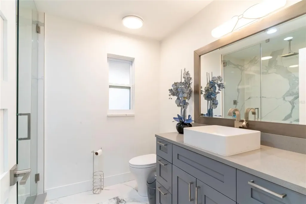 320 Harbor Passage Clearwater Beach FL 33767