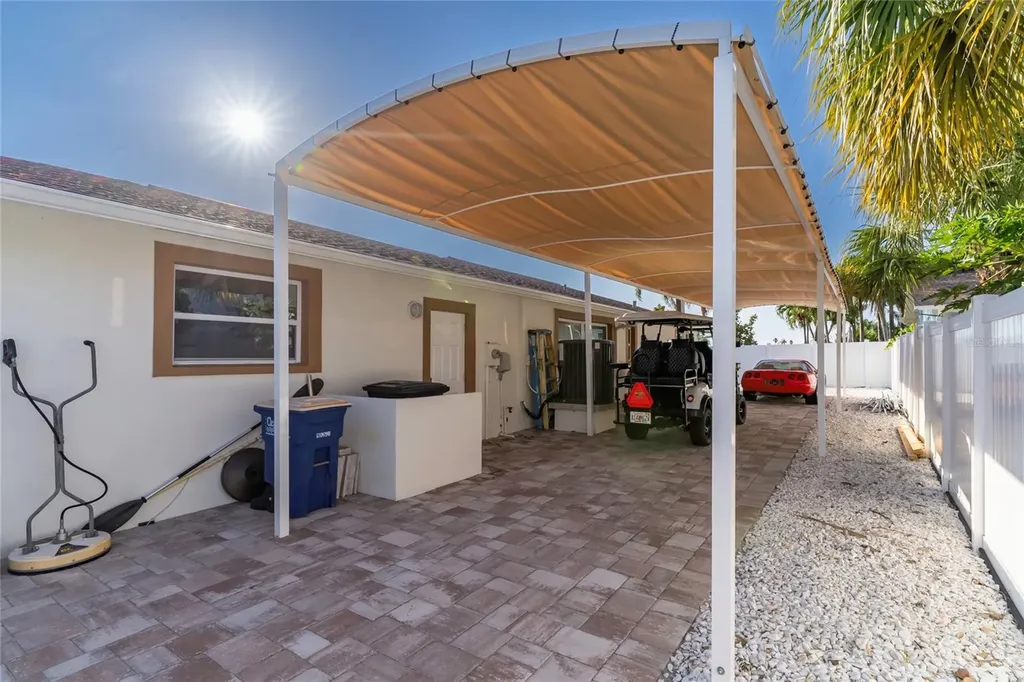 320 Harbor Passage Clearwater Beach FL 33767
