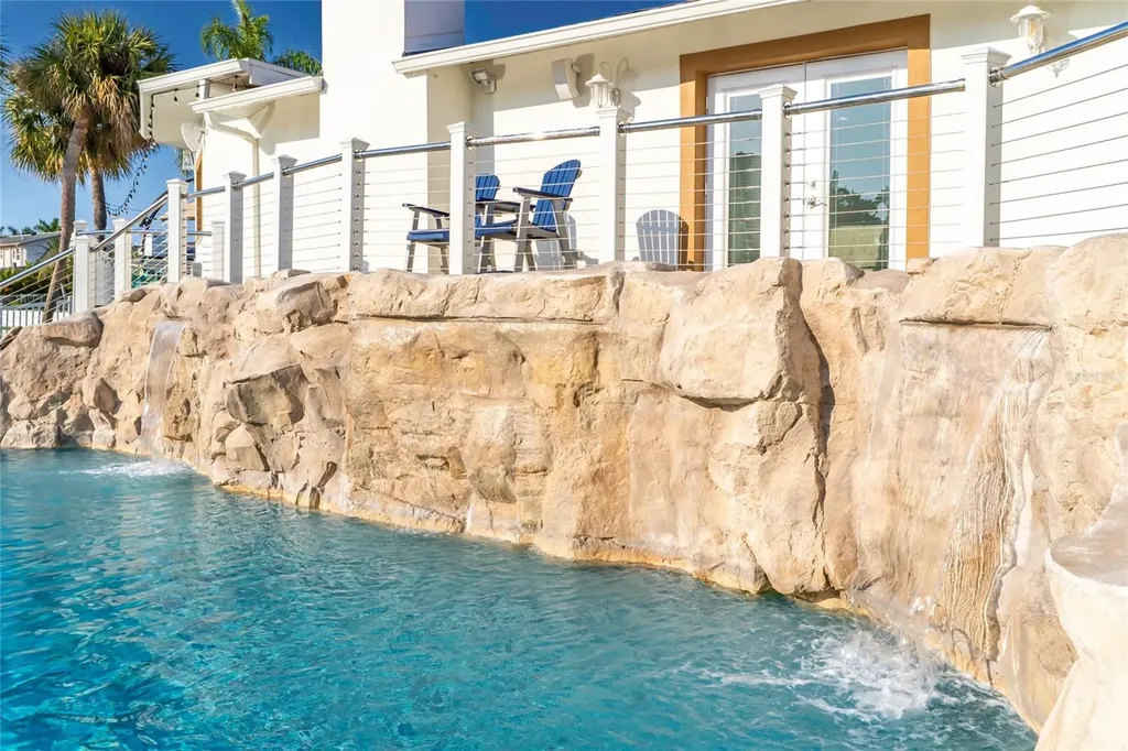 320 Harbor Passage Clearwater Beach FL 33767