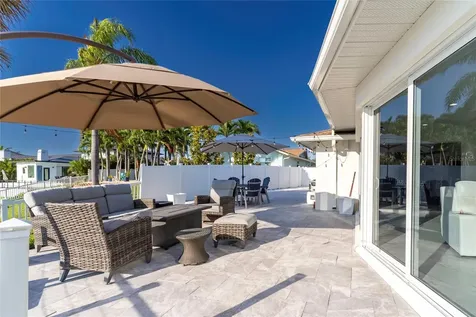 320 Harbor Passage Clearwater Beach FL 33767