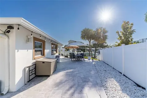 320 Harbor Passage Clearwater Beach FL 33767