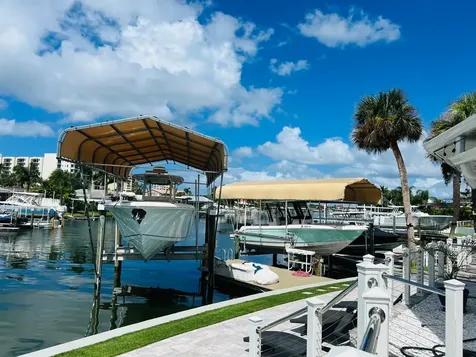 320 Harbor Passage Clearwater Beach FL 33767