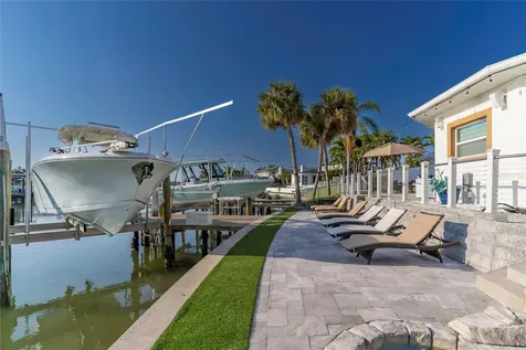 320 Harbor Passage Clearwater Beach FL 33767