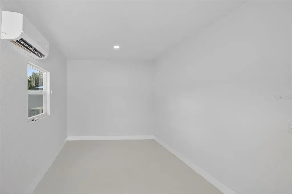 3904 W Hamilton Avenue Tampa FL 33614