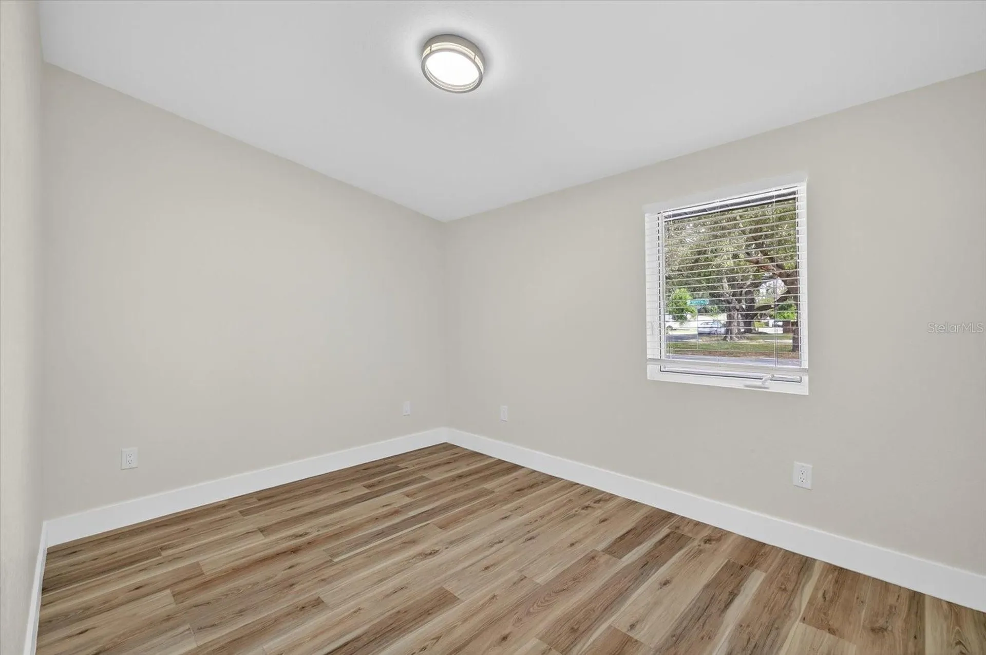 3904 W Hamilton Avenue Tampa FL 33614