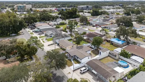 3904 W Hamilton Avenue Tampa FL 33614