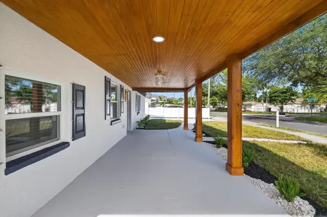 3904 W Hamilton Avenue Tampa FL 33614