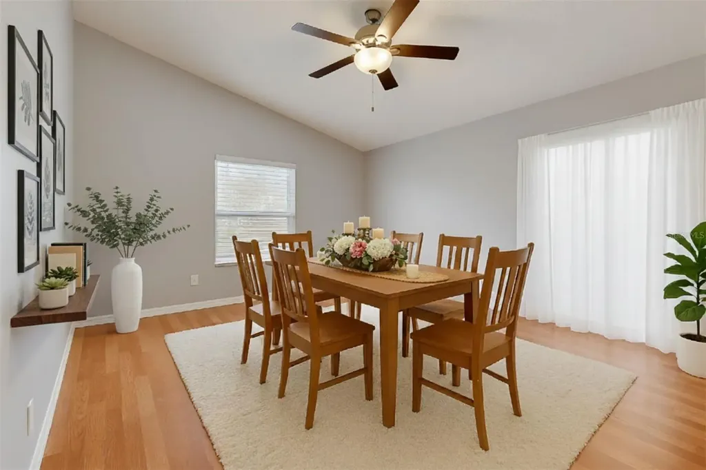 25273 Lost Oak Circle Leesburg FL 34748