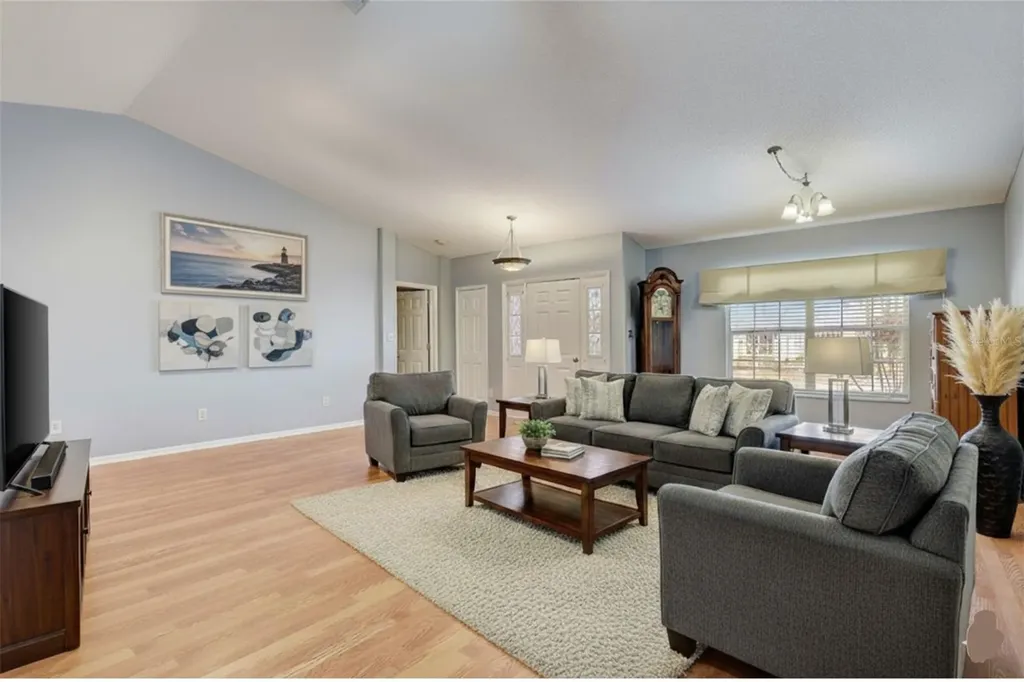 25273 Lost Oak Circle Leesburg FL 34748