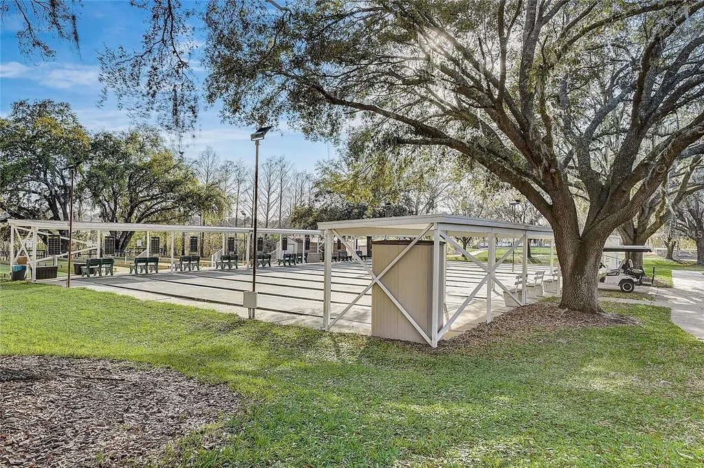 25273 Lost Oak Circle Leesburg FL 34748