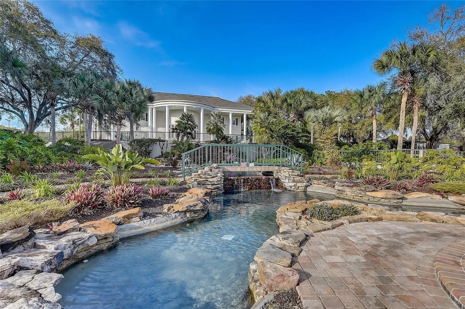 25273 Lost Oak Circle Leesburg FL 34748