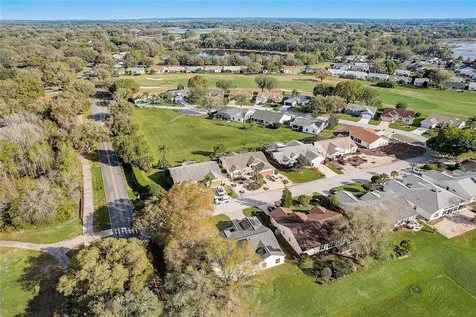 25273 Lost Oak Circle Leesburg FL 34748