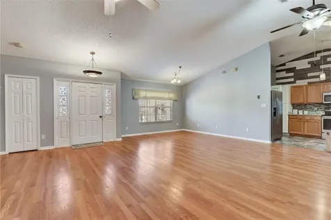25273 Lost Oak Circle Leesburg FL 34748