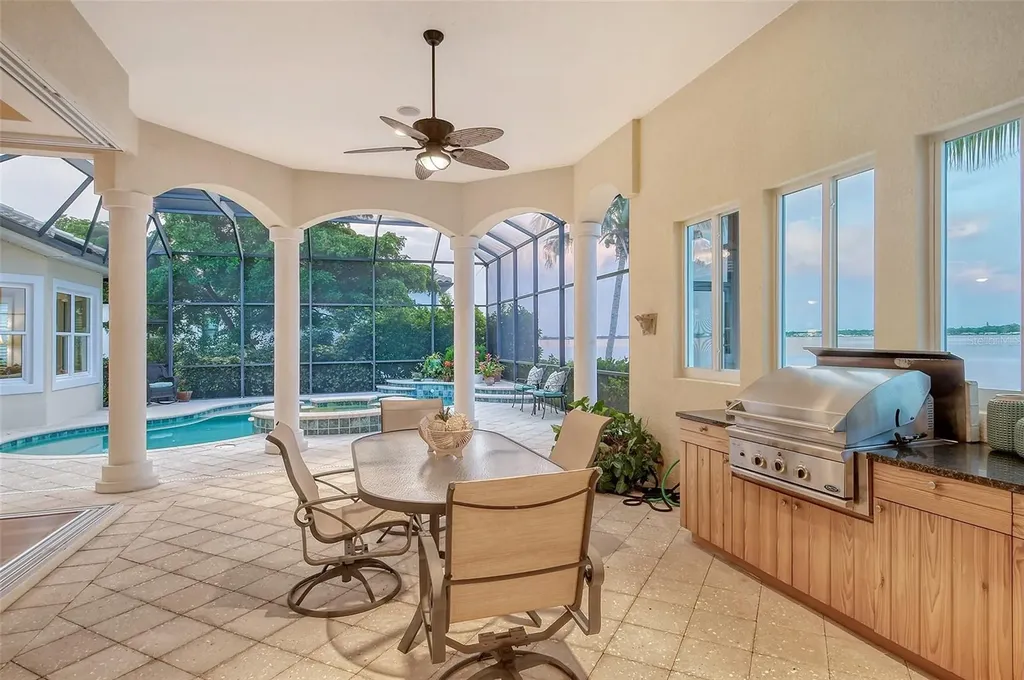 811 Riviera Dunes Way Palmetto FL 34221