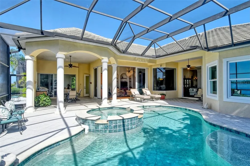 811 Riviera Dunes Way Palmetto FL 34221