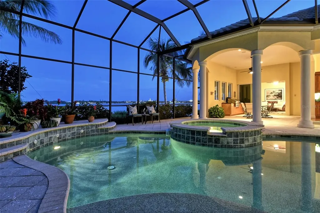 811 Riviera Dunes Way Palmetto FL 34221