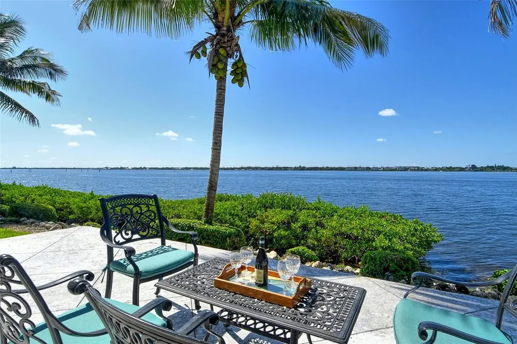 811 Riviera Dunes Way Palmetto FL 34221