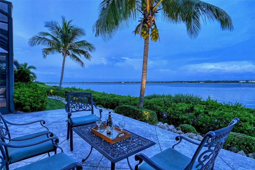 811 Riviera Dunes Way Palmetto FL 34221