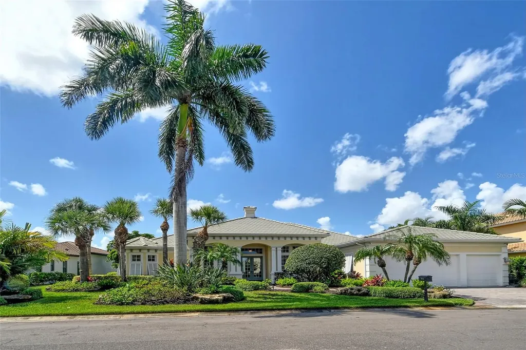811 Riviera Dunes Way Palmetto FL 34221