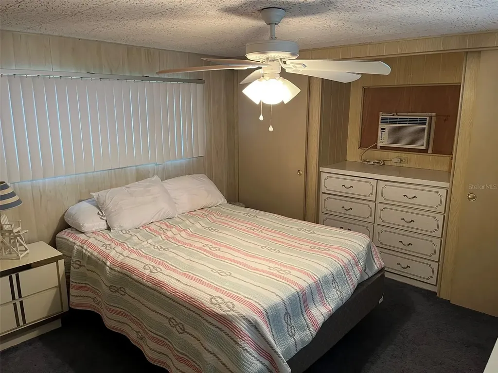 1040 Main Street Dunedin FL 34698