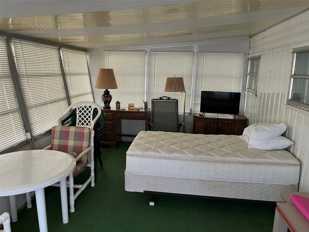 1040 Main Street Dunedin FL 34698