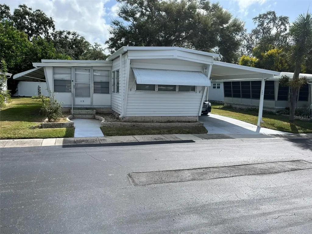 1040 Main Street Dunedin FL 34698