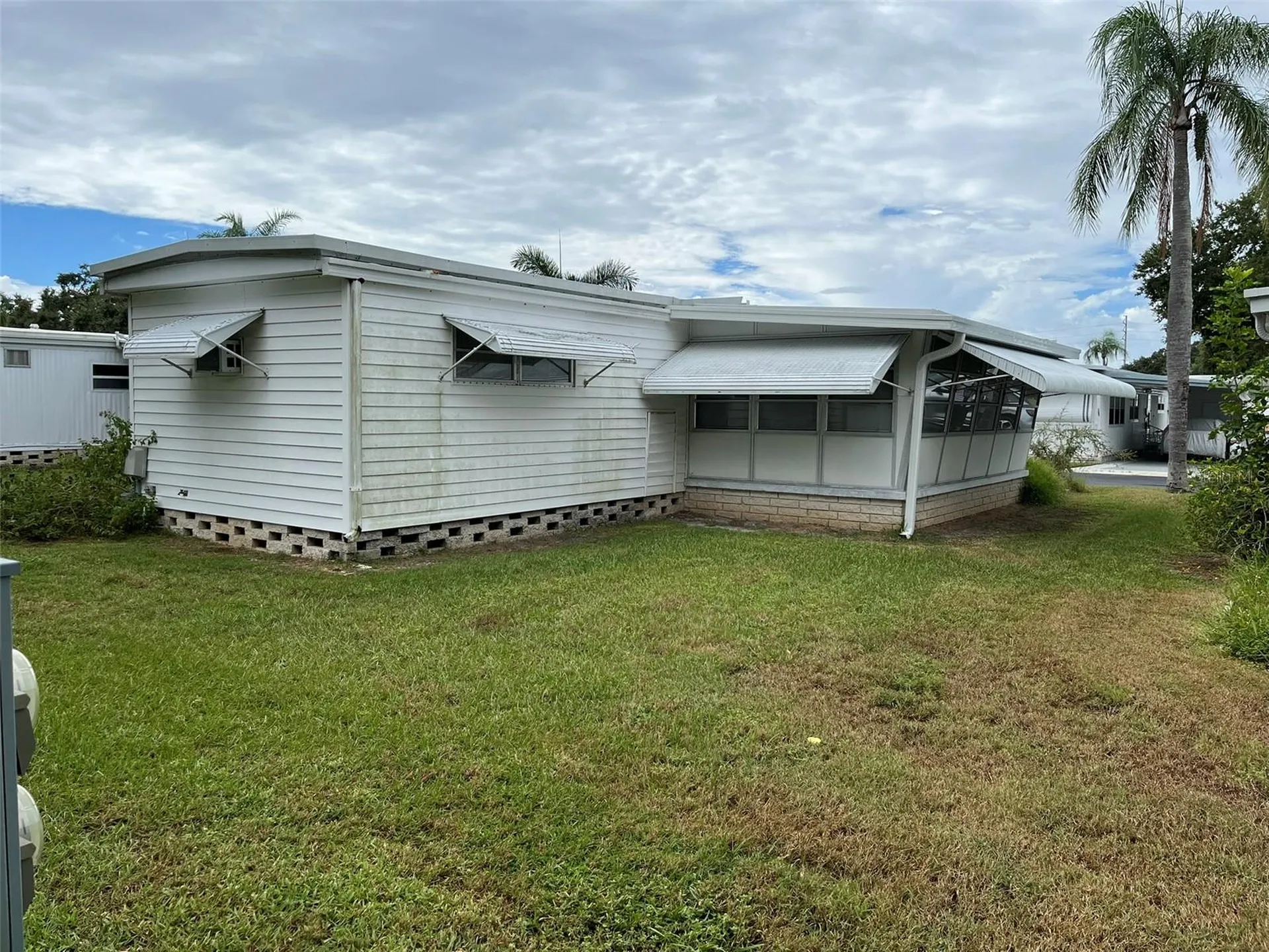 1040 Main Street Dunedin FL 34698