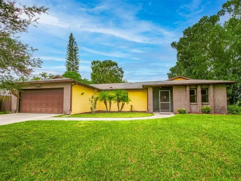 2426 Fulton Road Kissimmee FL 34744