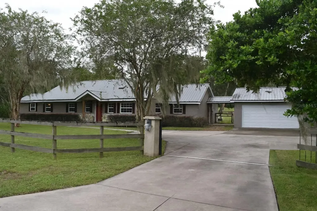 1722 NW 35 Street Ocala FL 34475
