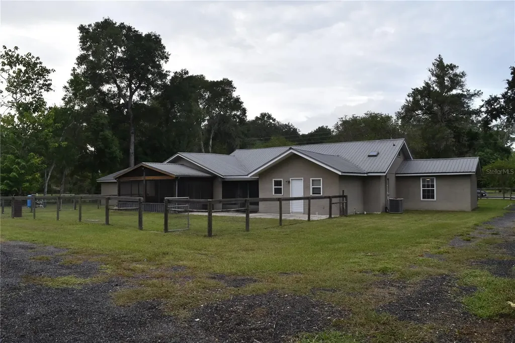 1722 NW 35 Street Ocala FL 34475