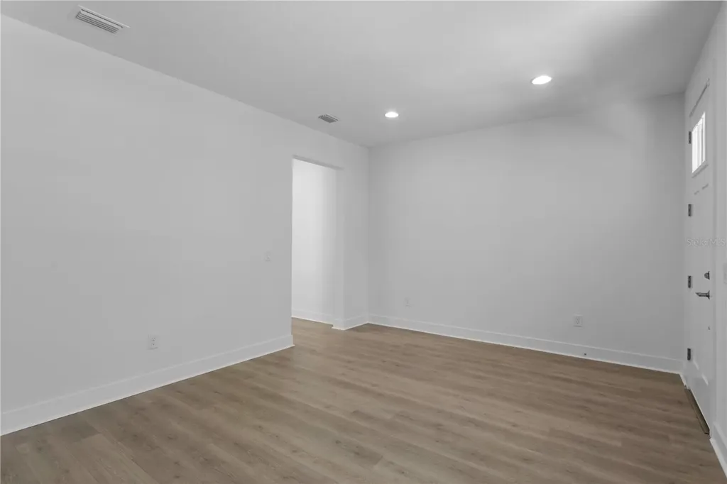 4202 N Clearfield Avenue Tampa FL 33603