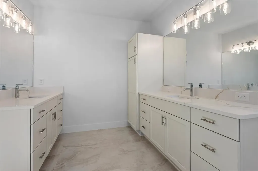 4202 N Clearfield Avenue Tampa FL 33603