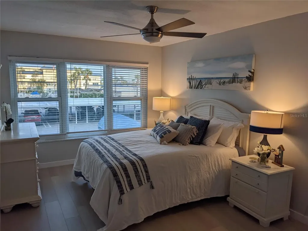 3806 Gulf Of Mexico Drive Longboat Key FL 34228